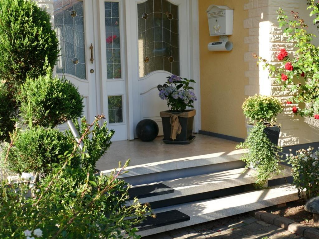 Ferienwohnung Kirsch Санкт Вендел Екстериор снимка